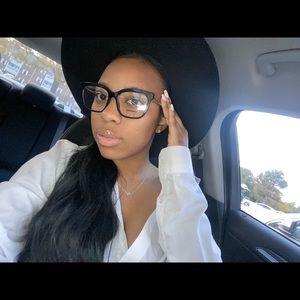 Meet your Posher, Jajuana